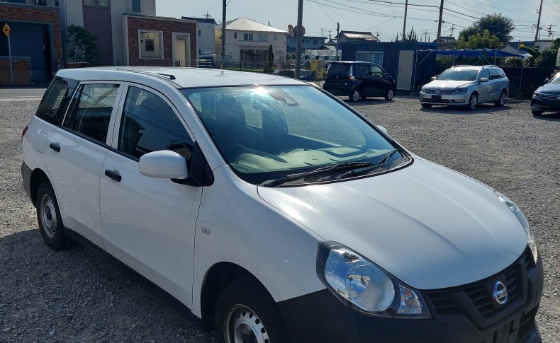 NISSAN AD VE Emergency Brake 2020