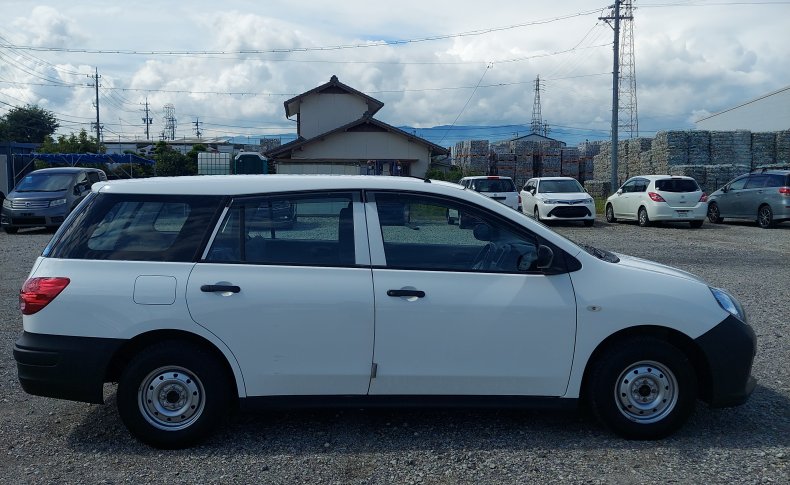 NISSAN AD DX 02/2020