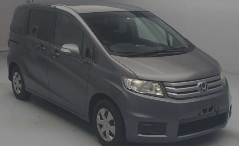 HONDA FREED SPIKE G Just Selection 2011
