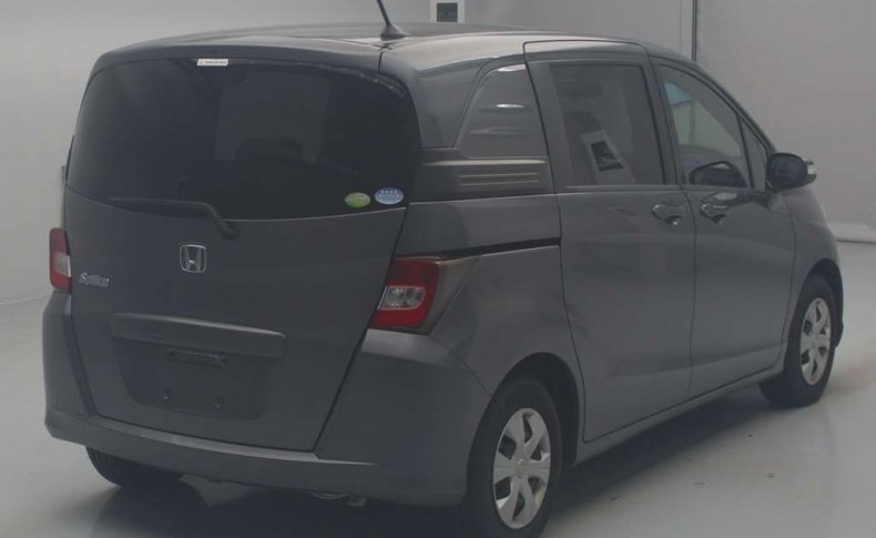 HONDA FREED SPIKE G Just Selection 2011