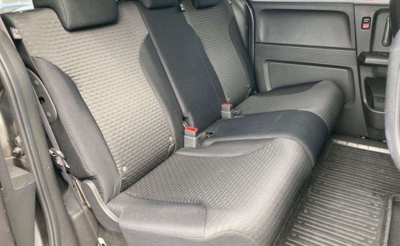 HONDA FREED SPIKE G Just Selection 2011