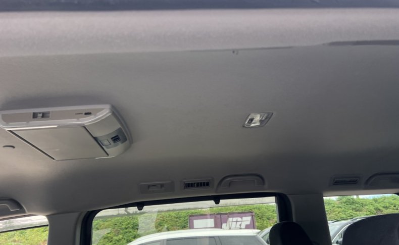 HONDA STEPWGN SPADA 7-SEATERS 2016