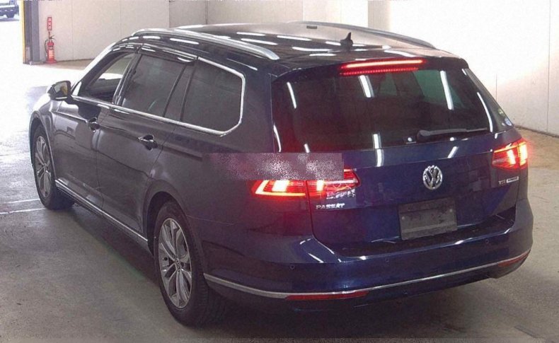 VOLKSWAGEN PASSAT VARIANT HIGH LINE 2015