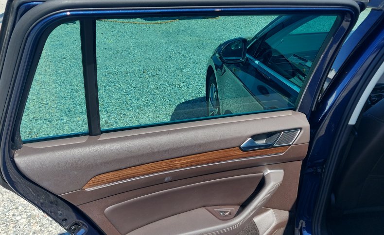 VOLKSWAGEN PASSAT VARIANT HIGH LINE 2015