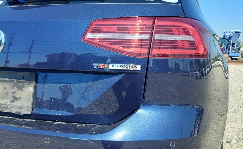 VOLKSWAGEN PASSAT VARIANT HIGH LINE 2015
