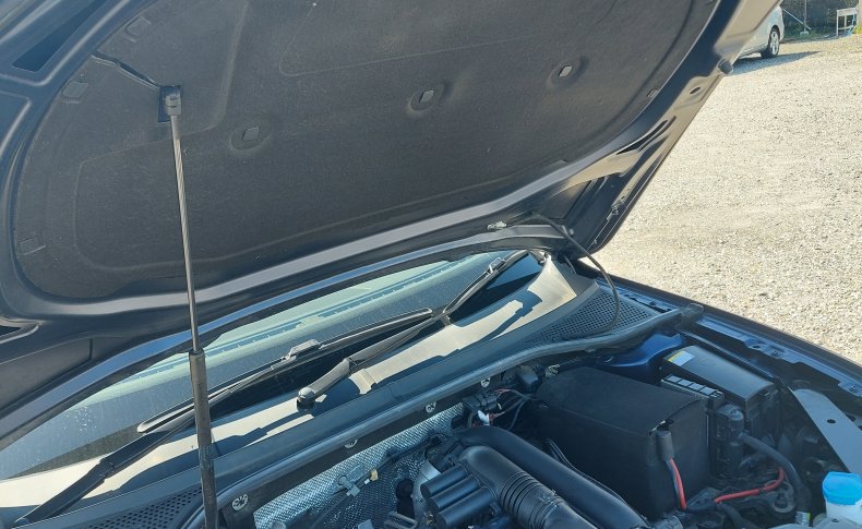 VOLKSWAGEN PASSAT VARIANT HIGH LINE 2015