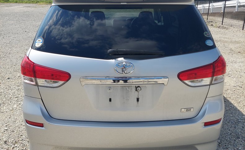 TOYOTA WISH 1.8X 2009