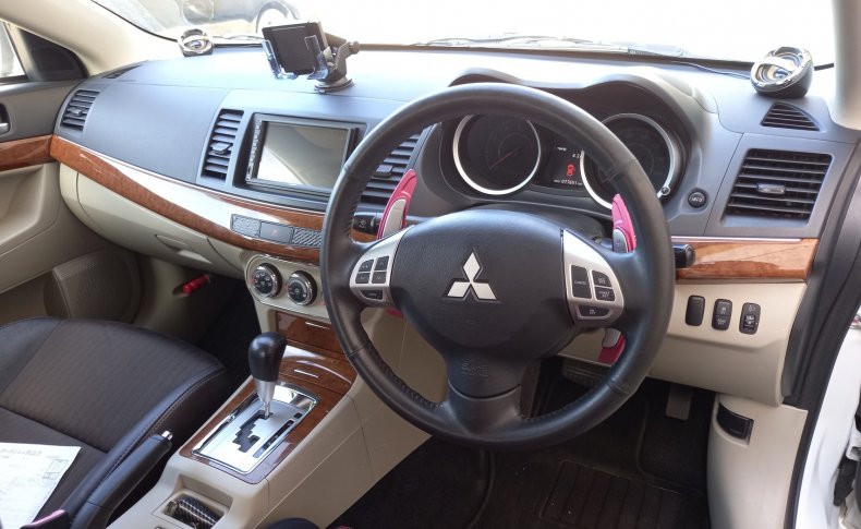 MITSUBISHI GALANT FORTIS SUPER EXCEED 2011