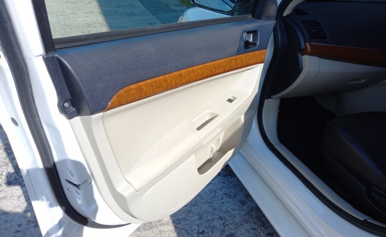 MITSUBISHI GALANT FORTIS SUPER EXCEED 2011