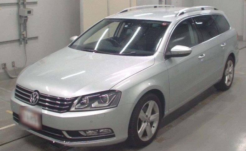 VOLKSWAGEN PASSAT VARIANT HIGH LINE 2011