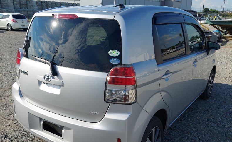 TOYOTA SPADE F 4WD 2014