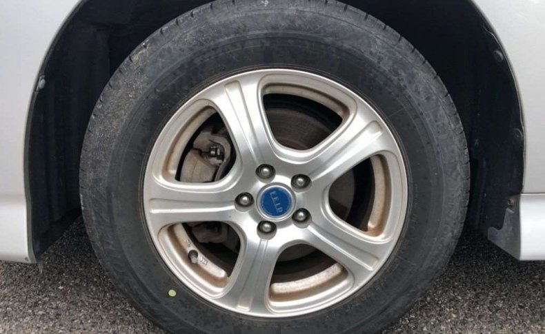 TOYOTA WISH 1.8 X 4WD 2010