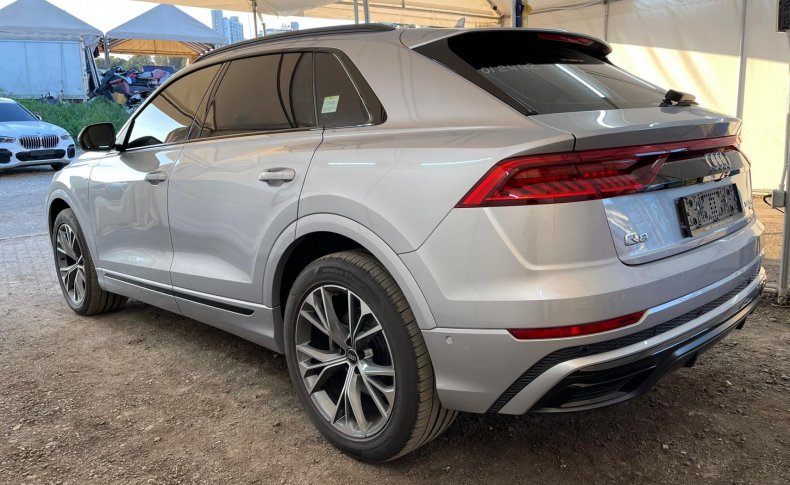 Audi Q8 55 TFSI QUATTRO 2021