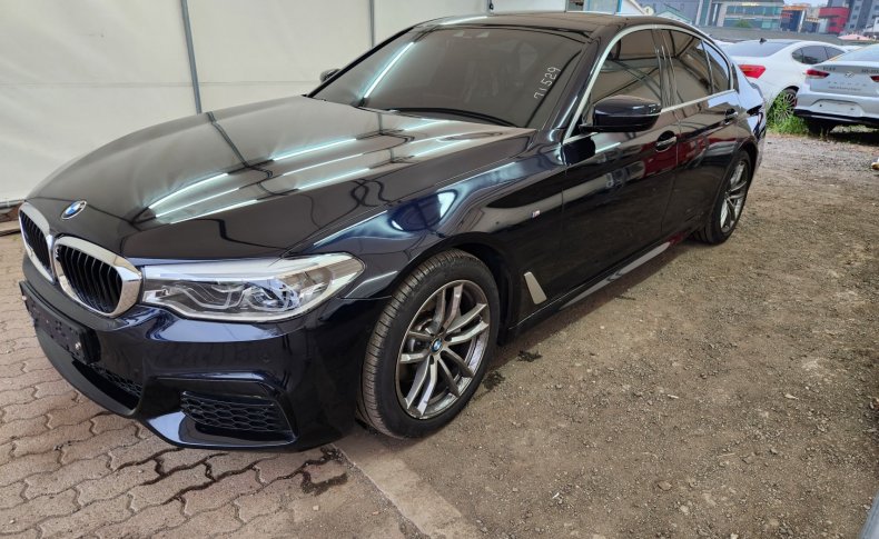 BMW 5 series 520i M Sport Package 2020