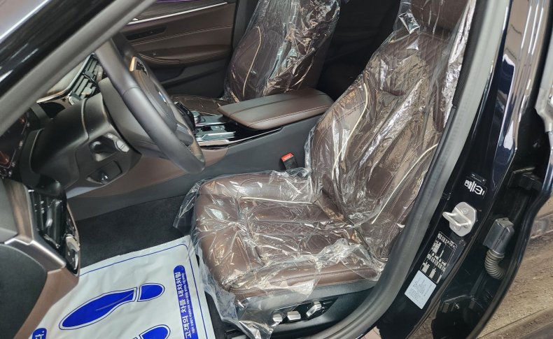 BMW 5 series 520i M Sport Package 2020