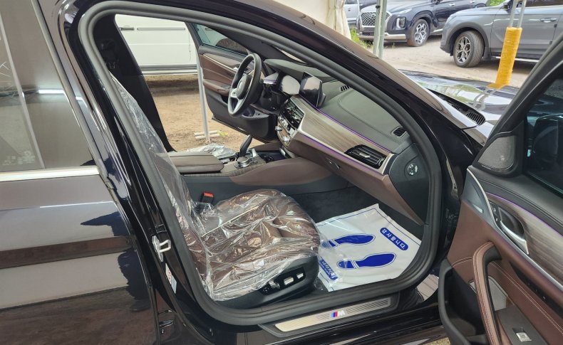 BMW 5 series 520i M Sport Package 2020