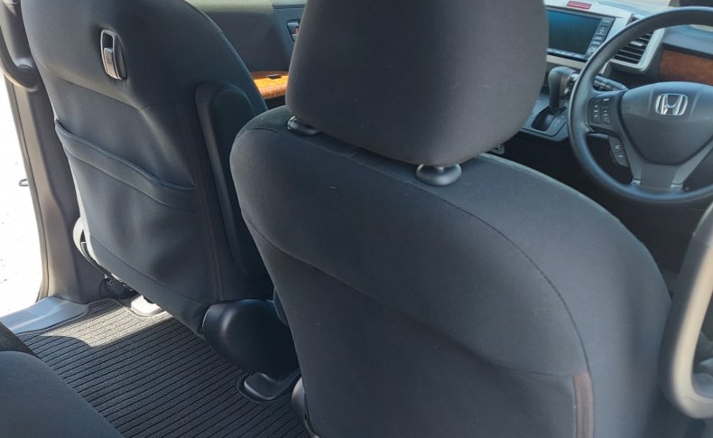 HONDA FREED SPIKE G Aero 2012