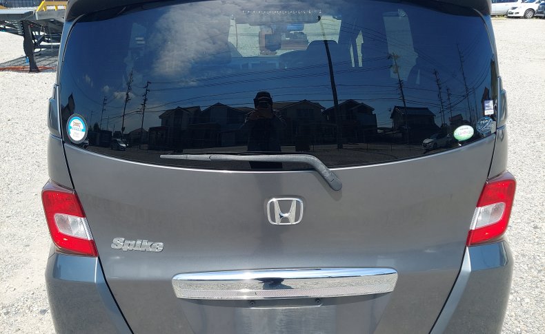 HONDA FREED SPIKE G Aero 2012