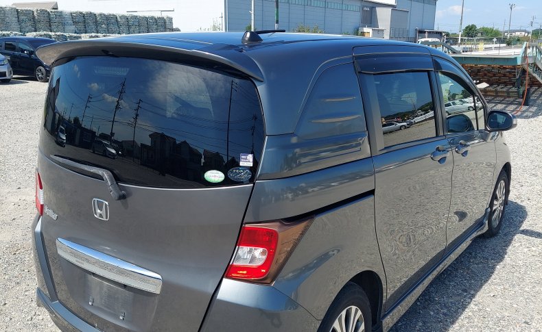 HONDA FREED SPIKE G Aero 2012