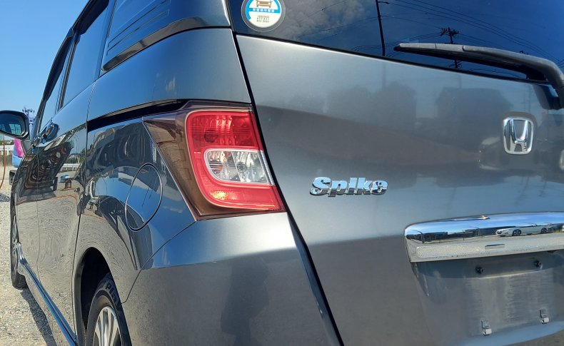 HONDA FREED SPIKE G Aero 2012