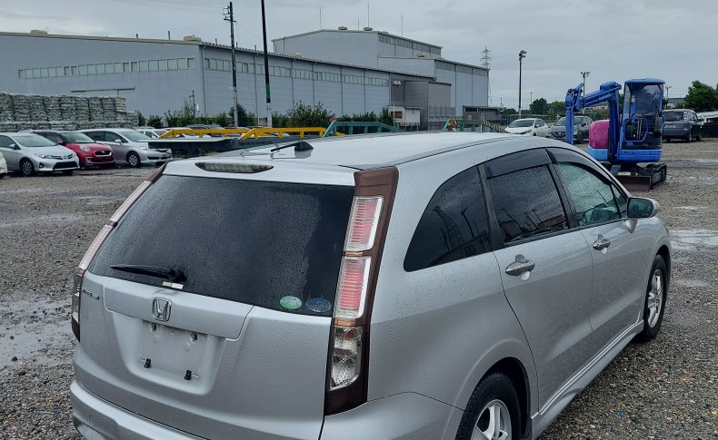 HONDA STREAM ZS 2009