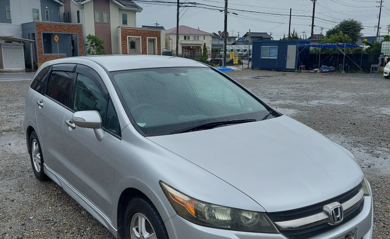 HONDA STREAM ZS 2009