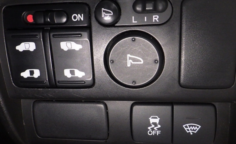 HONDA FREED SPIKE G Just Selection 2015