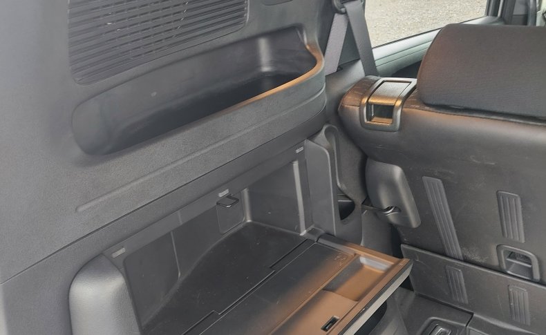 HONDA FREED SPIKE G Just Selection 2015