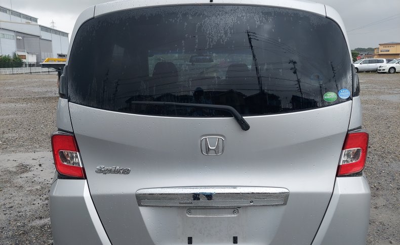 HONDA FREED SPIKE G Just Selection 2015