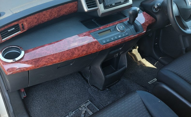 HONDA FREED SPIKE G Just Selection 2010