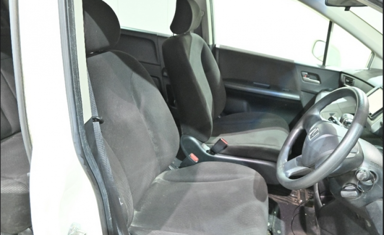 HONDA FREED G Just Selection 2011