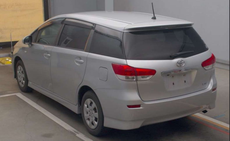 TOYOTA WISH 1.8X HID Selection 2011