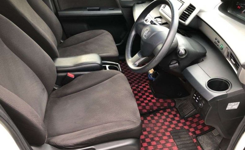 HONDA FREED G Just Selection 2011