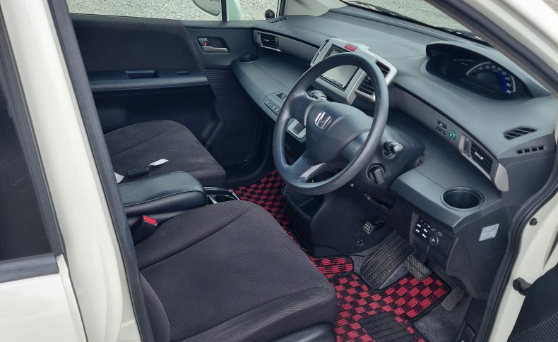 HONDA FREED G Just Selection 2011