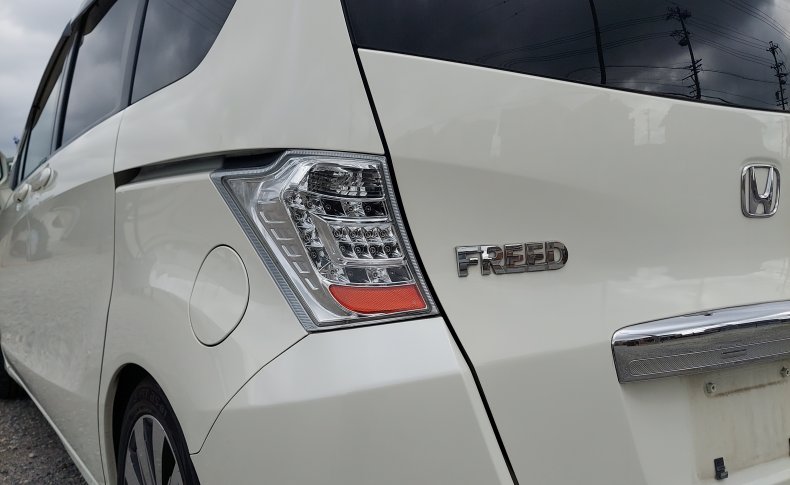 HONDA FREED G Just Selection 2011