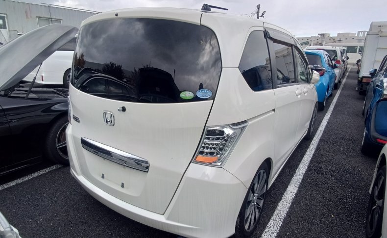HONDA FREED G Just Selection 2011