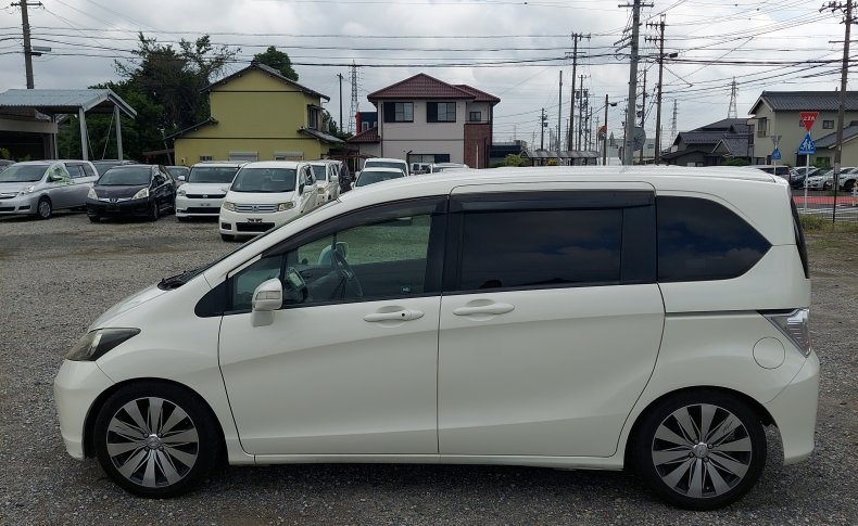 HONDA FREED G Just Selection 2011