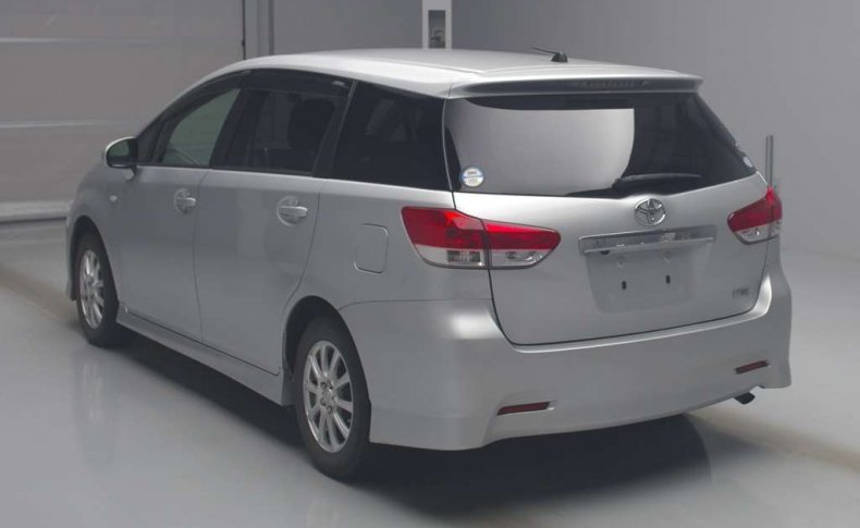 TOYOTA WISH 1.8S 2009