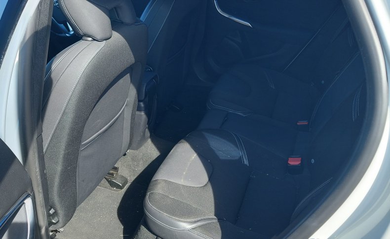VOLVO V40  2016