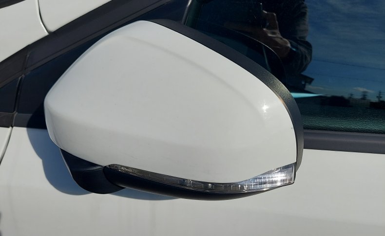 VOLVO V40  2016