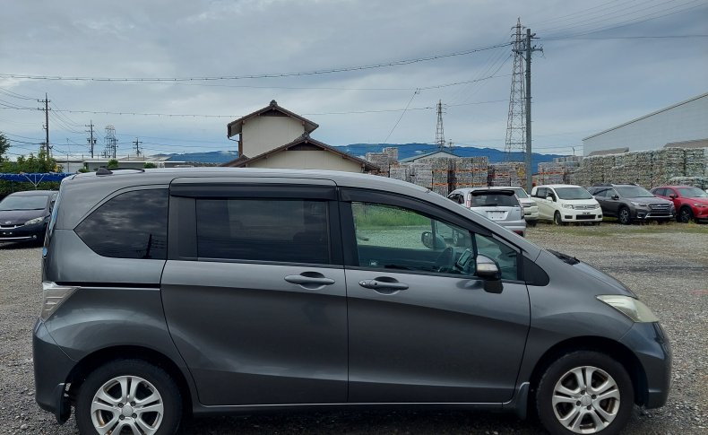 HONDA FREED G JUST ION AWD 4WD 2011