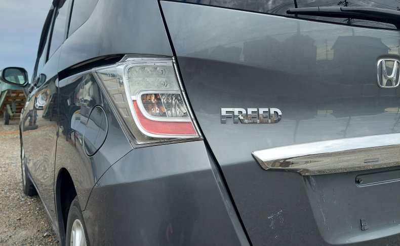 HONDA FREED G JUST ION AWD 4WD 2011