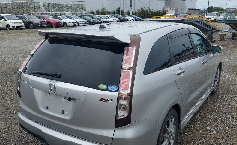 HONDA STREAM RSZ S PACKAGE 2009