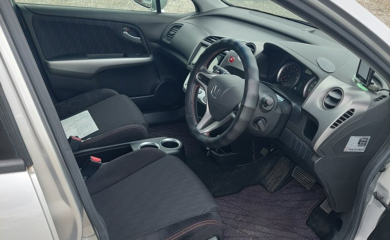 HONDA STREAM RSZ S PACKAGE 2009