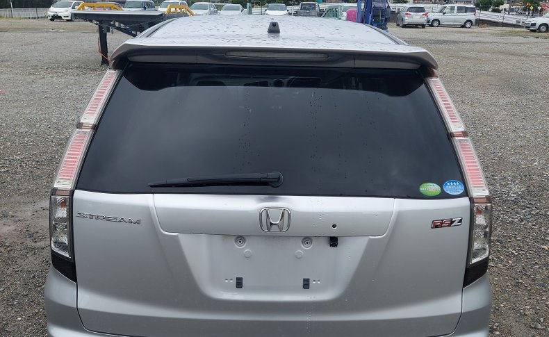 HONDA STREAM RSZ S PACKAGE 2009