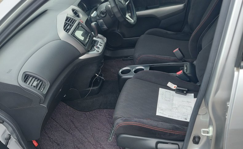 HONDA STREAM RSZ S PACKAGE 2009