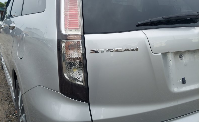 HONDA STREAM RSZ S PACKAGE 2009