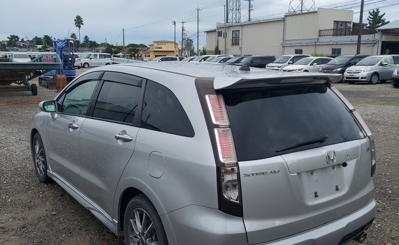 HONDA STREAM RSZ S PACKAGE 2009