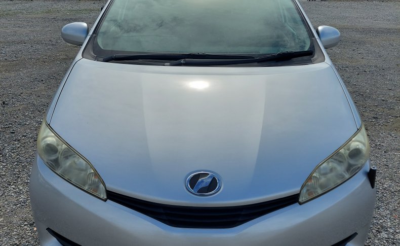TOYOTA WISH 1.8X 4WD 2010