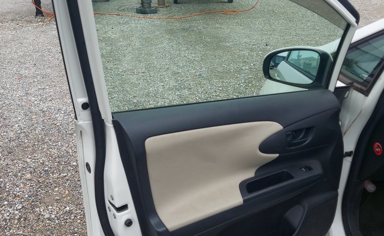 TOYOTA WISH 1.8X HID Selection 2010